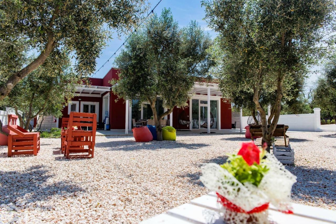Tenuta Amostuni Bagian luar foto